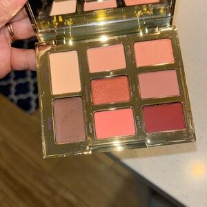 Tarte pineapple pallet eyeshadow